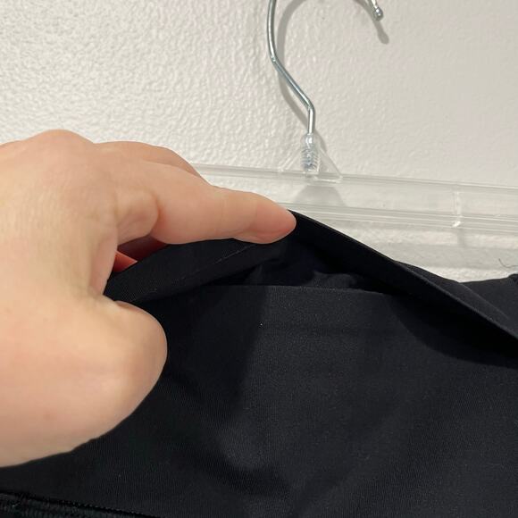 Lululemon Time To Sweat Crop 23” Luxtreme Size 6 Black High Rise Activewear - Picture 8 of 8